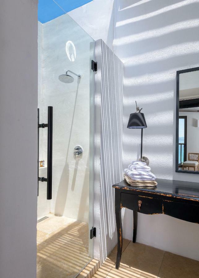 Aquavisionaire Beach Front Villa لينثوس المظهر الخارجي الصورة